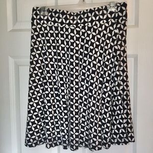 Ann Taylor LOFT skirt - small